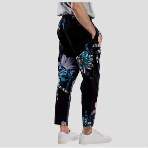 Levi’s x Line 8 Floral Drawstring Waist Pants - Picture 4 of 9